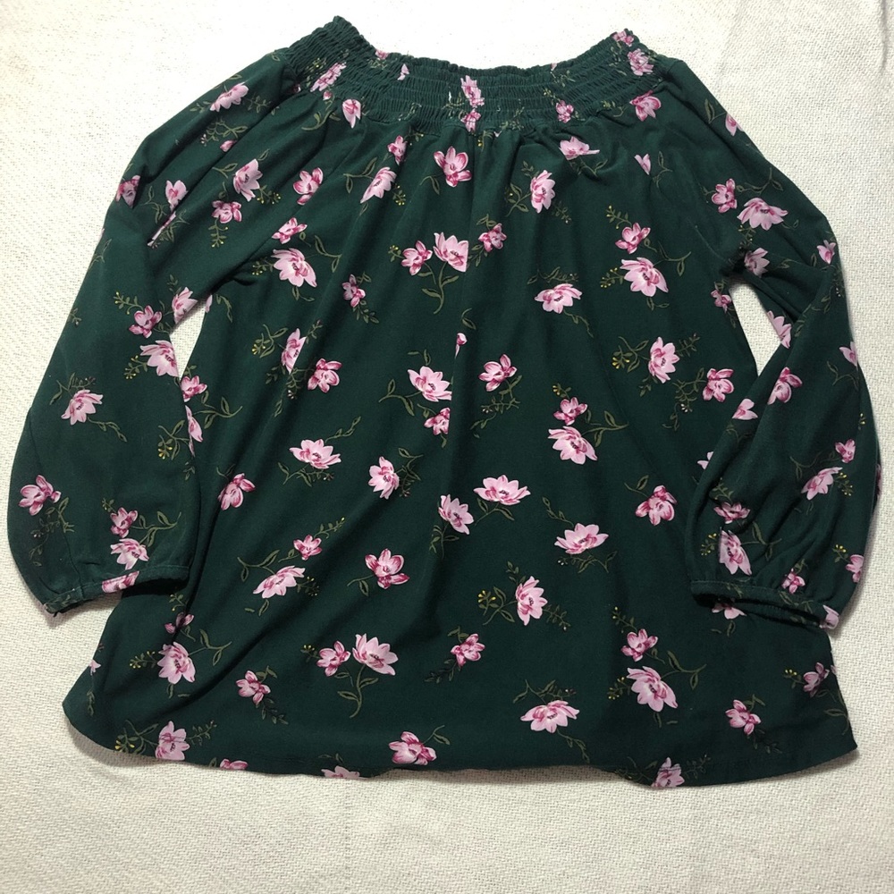 Shirt, off shoulder, very comfortable